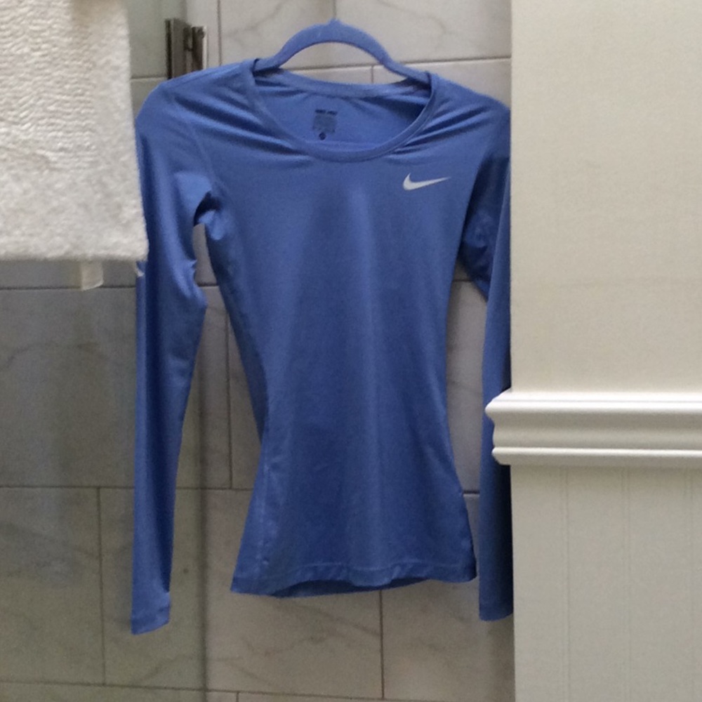 Women’s Nike Pro Cool T-Shirt